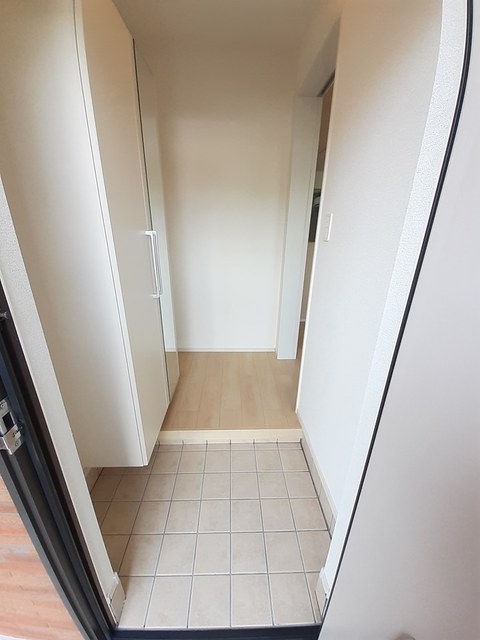 エンジェル　ハウス　Ａ 玄関