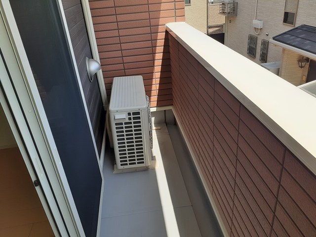 アティレ　ジャン ベランダ