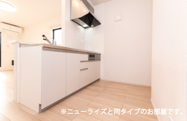 ラ・メゾン・セレニテ キッチン