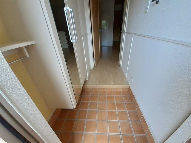 ステラハウス 玄関