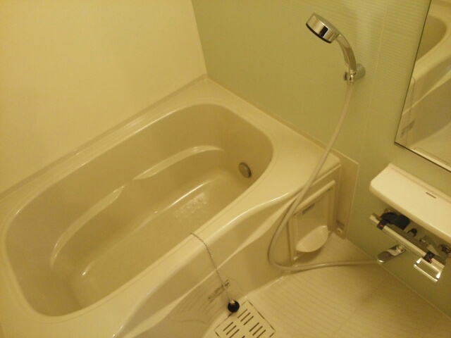 ココ・リヴァージュ 風呂画像