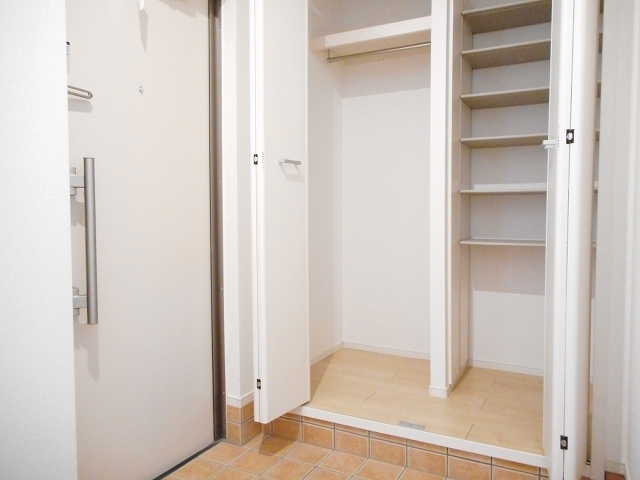 Ｎｅｏ　Ｉ 玄関