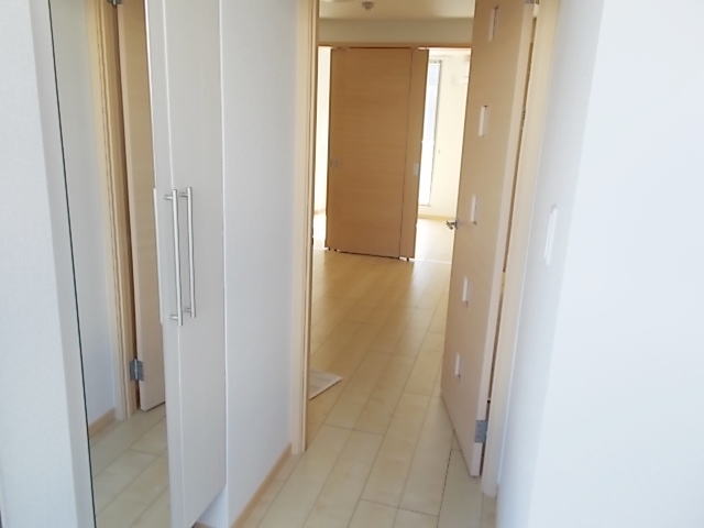 グランシャリオ・Ⅱ 玄関