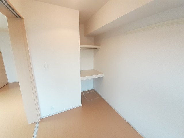 サン・ブライト その他2