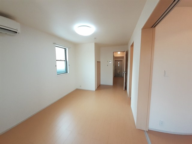 サン・ブライト リビング