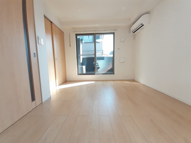 ＬＩＢ リビング