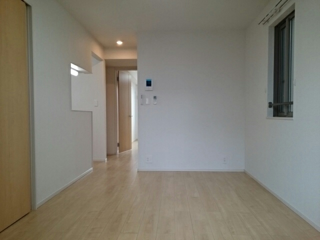 コントレイル リビング