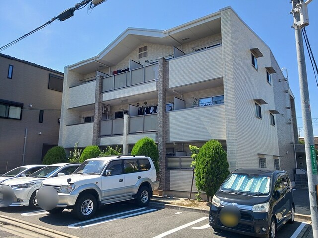 メゾン中田出井 外観