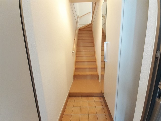 アヌジック　Ｋ・Ｋ 玄関