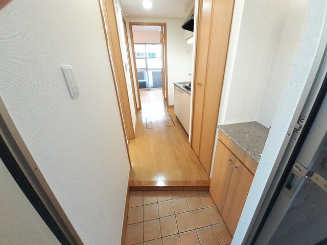 リバーサイドメゾン荒牧 玄関