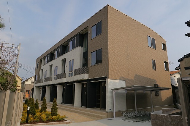 ノホ・エルア昆陽 外観