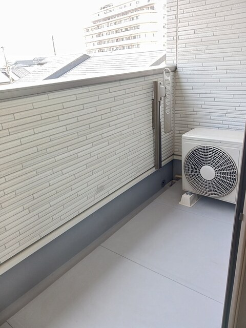 ノホ・エルア昆陽 ベランダ