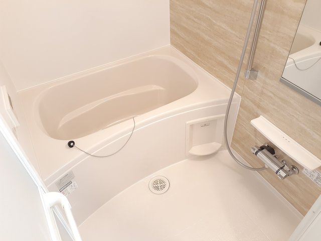 サニーレジデンス西三国Ｋ 風呂画像