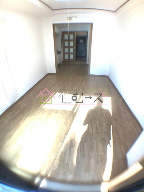 ノルデンハイム東三国 リビング