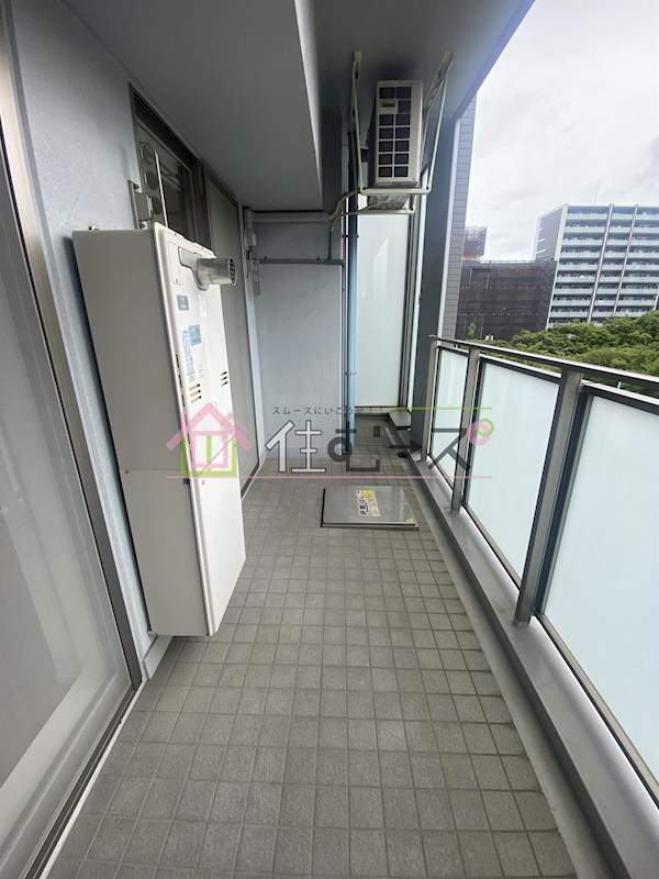 ノルデンタワー新大阪プレミアム ベランダ