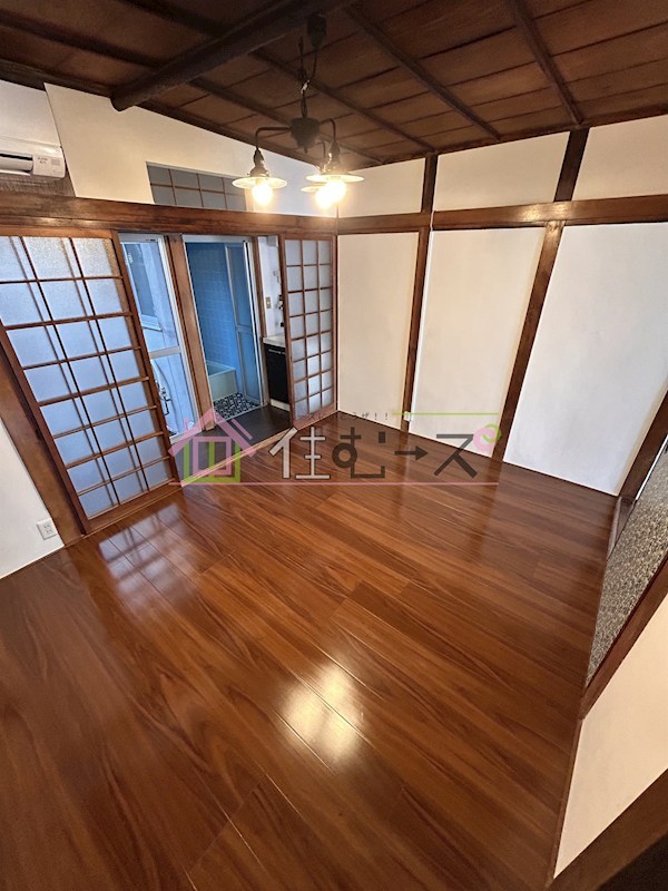 住吉区庭井２丁目テラス リビング