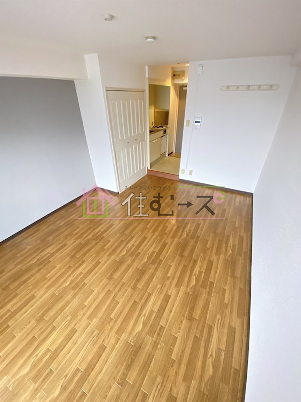 メゾンエトナ リビング