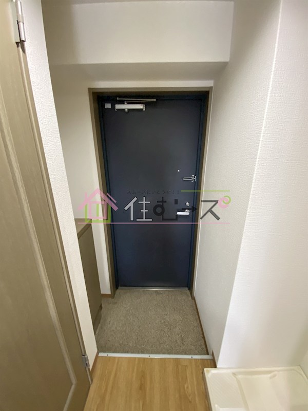 アヴァンシア2000 玄関