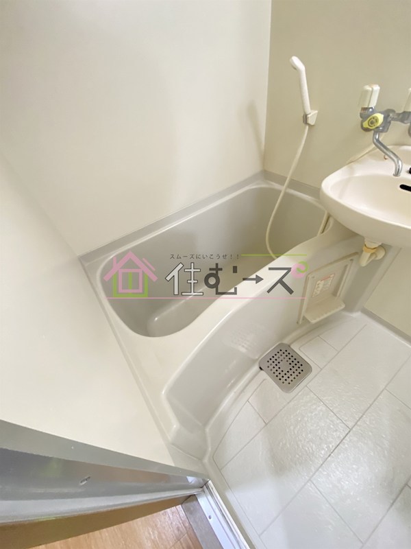 アヴァンシア2000 風呂画像