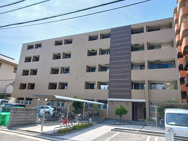 シェモワ　八尾 外観