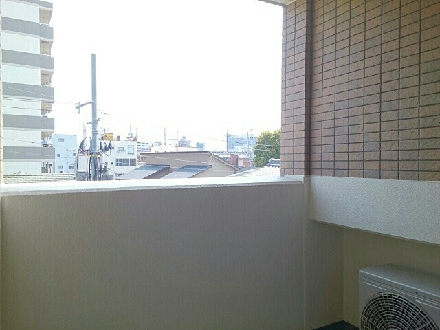 シェモワ　八尾 ベランダ