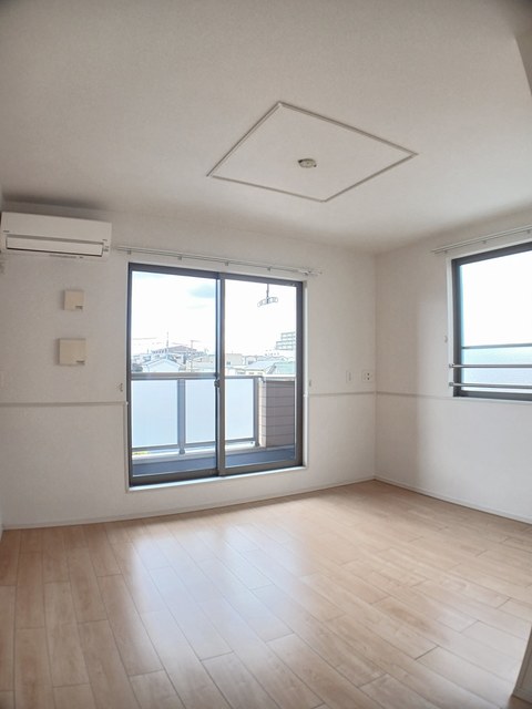 メゾンソレイユ リビング