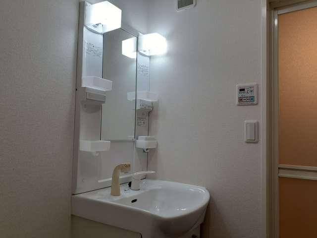 ノース・コート その他4