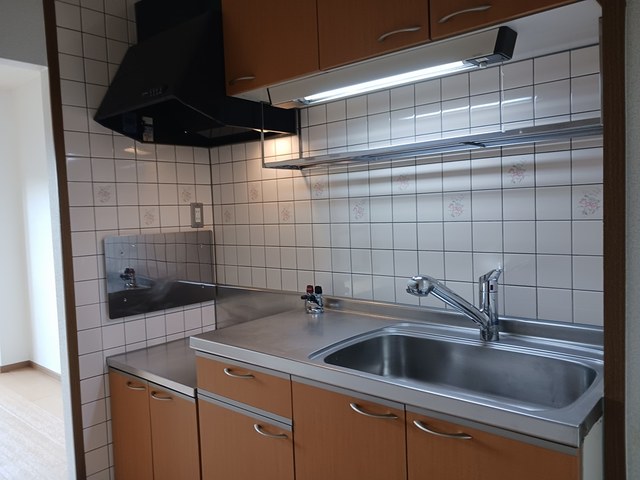 アンソレイエ・ユニティ キッチン