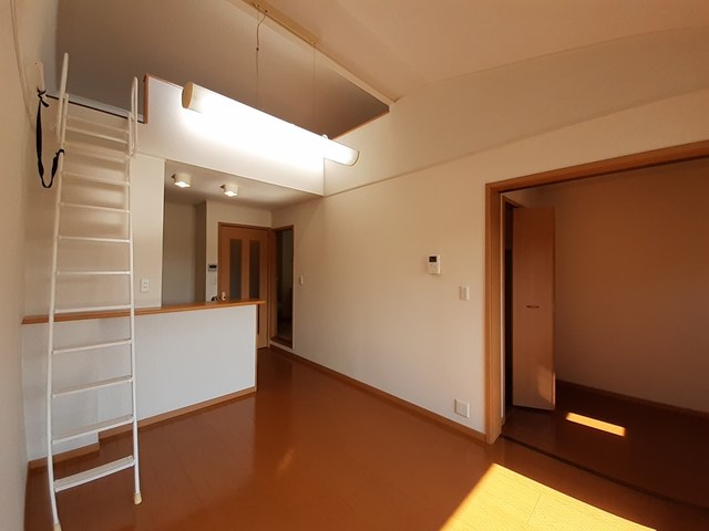 フレスクーラブリッサ リビング