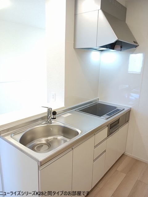 メゾン　ド　グレイスＢ キッチン