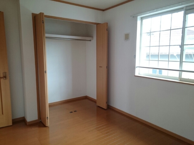 ファシネイション春日Ⅱ その他4