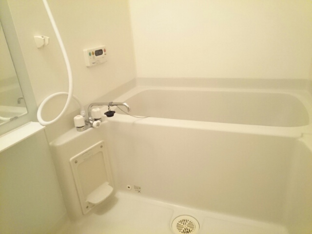 ファシネイション春日Ⅱ 風呂画像