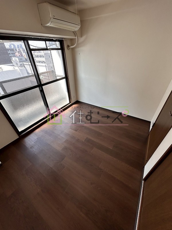 エスリード新大阪第2 ベッドルーム