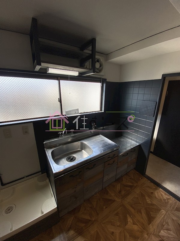 スタンドアップ十三 キッチン