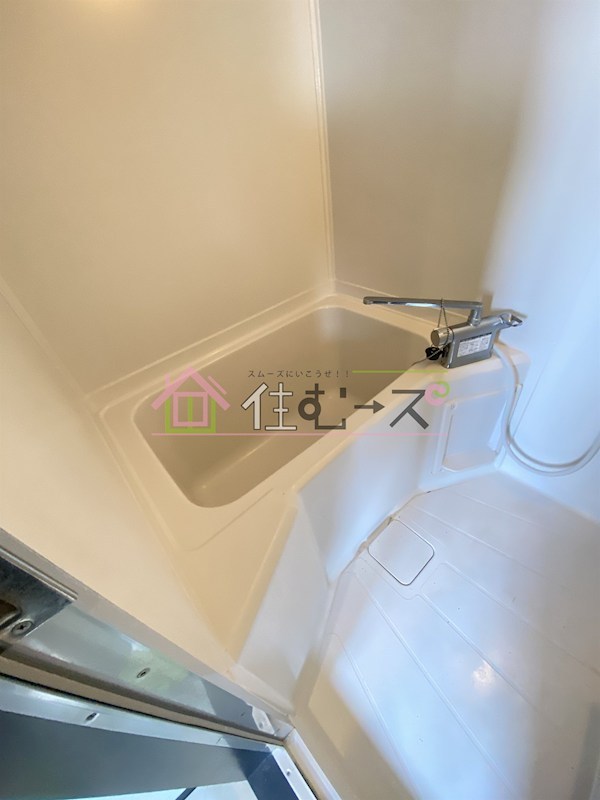 スタンドアップ十三 風呂画像