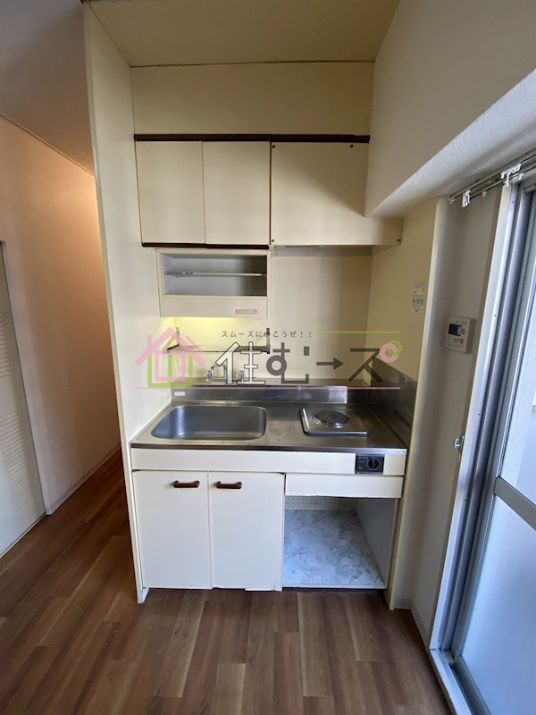ネオハイツ第3新大阪 キッチン