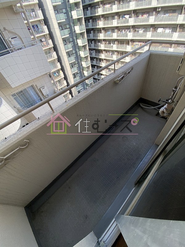 ネオハイツ第3新大阪 ベランダ