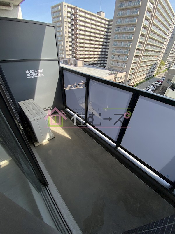 グランカリテ新大阪WEST ベランダ