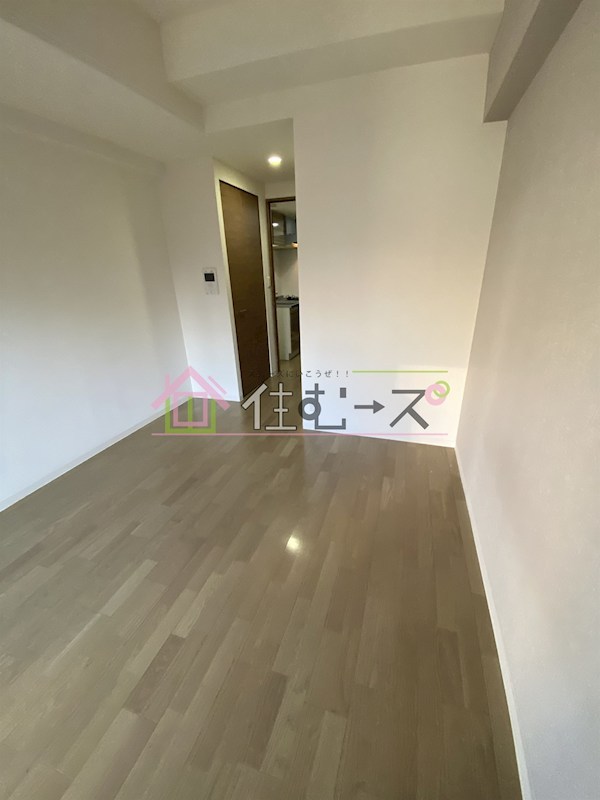 プランドール新大阪PARKレジデンス リビング