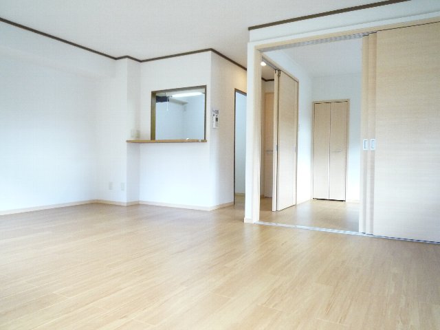 ラ・アクール その他4