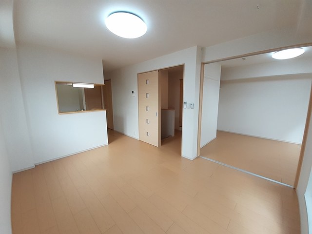 コンフォ－ル リビング