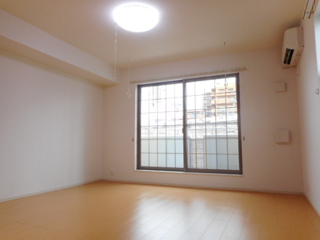 サンパティーク リビング