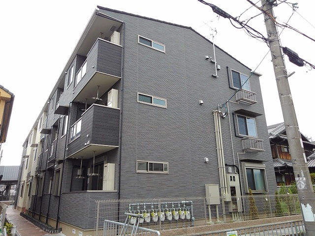 フォレ・リヴィエール 外観