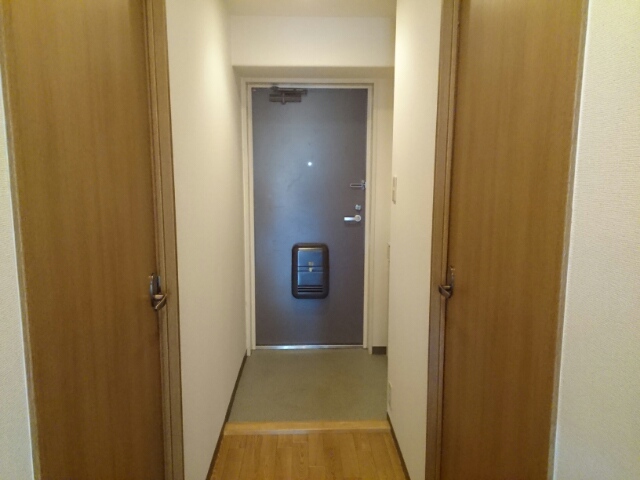 プラージュ浜寺 玄関