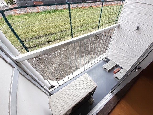 ハイツホリデー ベランダ