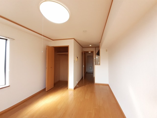 エクレ－ル古結Ⅴ リビング