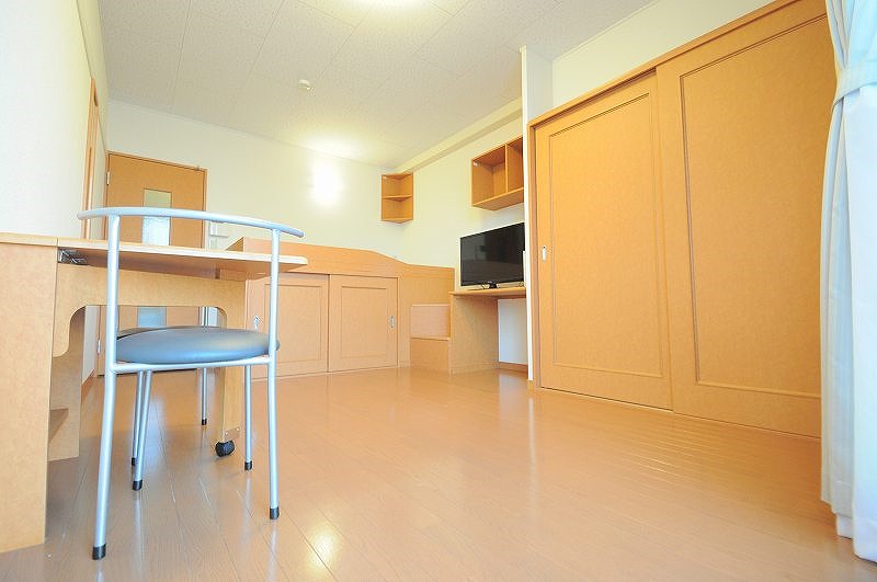 レオパレスコスモス リビング