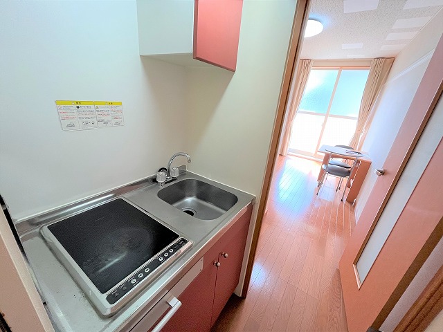 レオパレスレオリバーサイド２１ キッチン