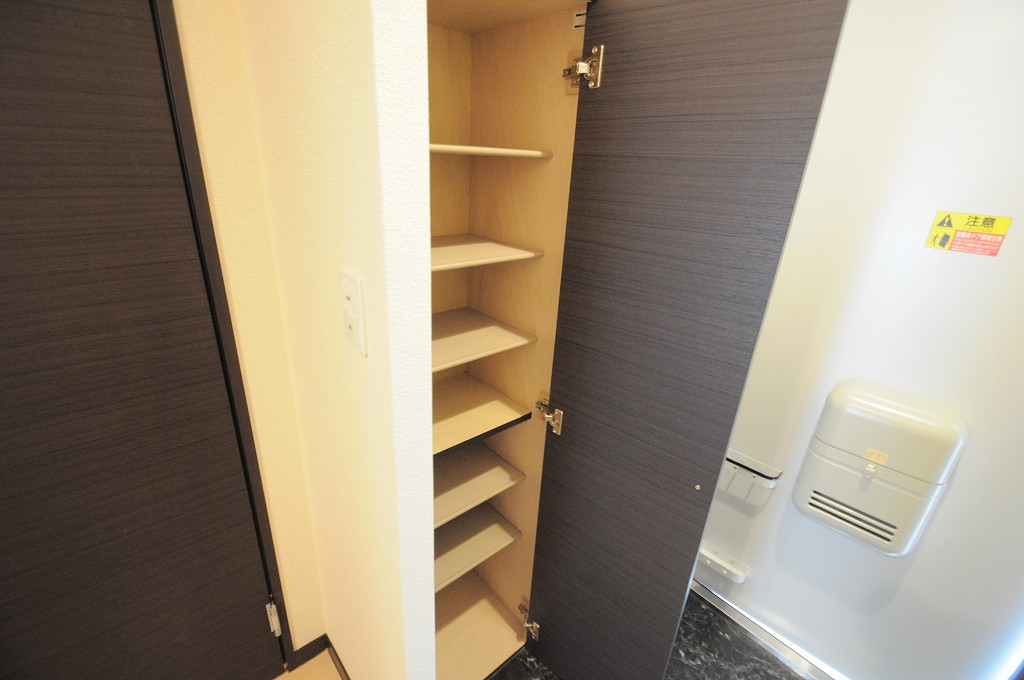 レオネクスト藤井寺 玄関