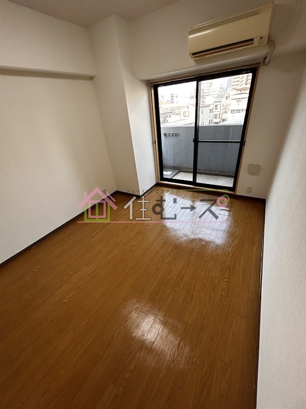 アリオーラ西梅田 ベッドルーム